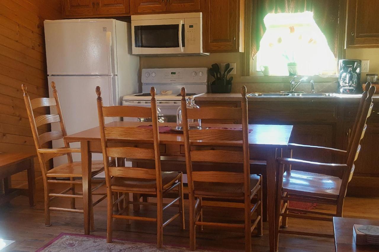 Amish Blessings Cabins 米勒斯堡 外观 照片